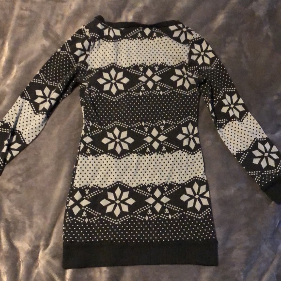 Women’s 3/4 sleeve sweater - Picture 2 of 4